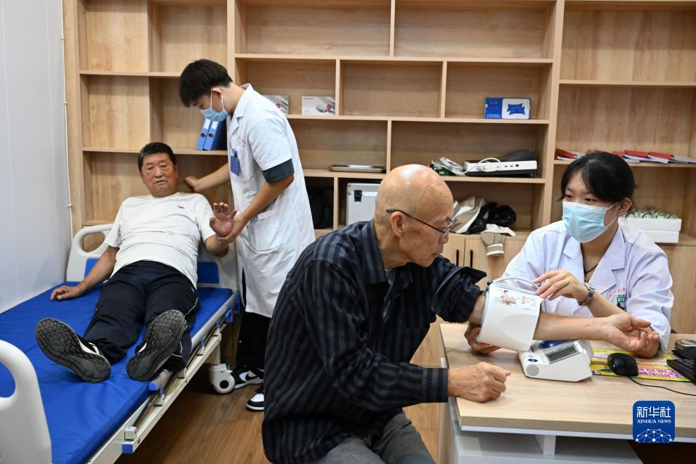 众亿棋牌平台